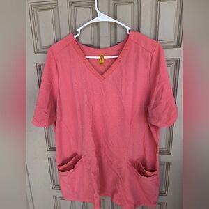 Aero Women's Coral V-Neck Scrub Top Plus SzXL Pockets Short Sleeves